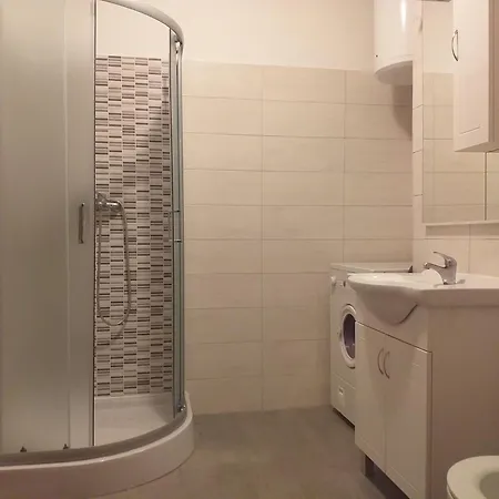 Holiday Apartment * شيبينيك